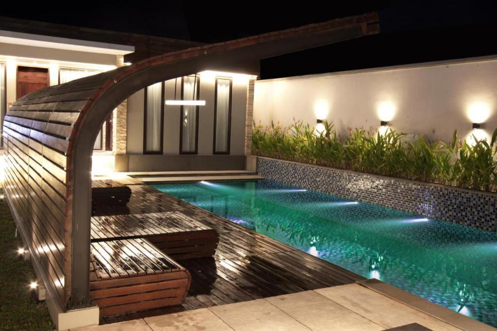 โรงแรมบูมี เซกะห์ Tanjung Redep ภายนอก รูปภาพ